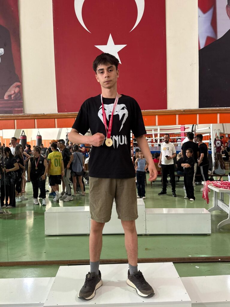 Sezer Fight Spor Kulübü